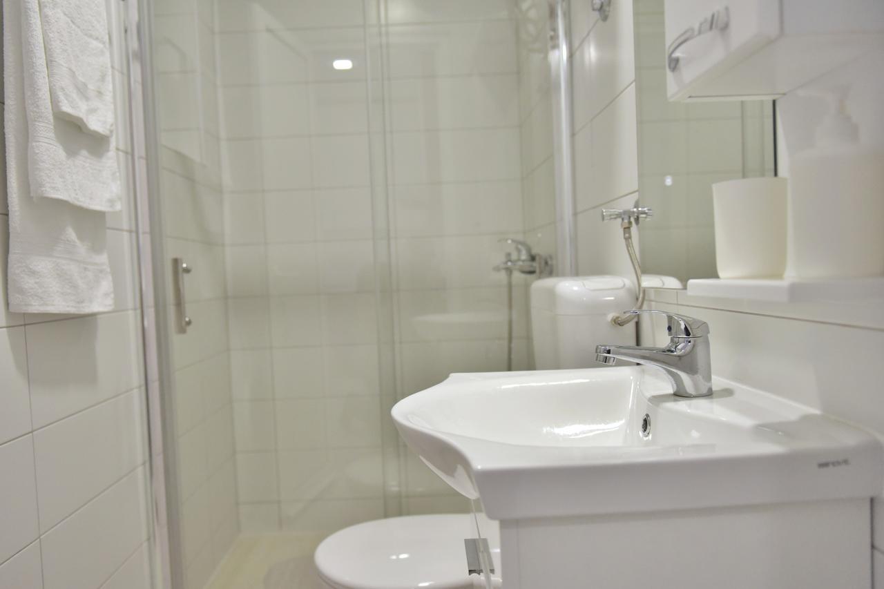 Apartments Valentina - Free Parking Mostar Kültér fotó
